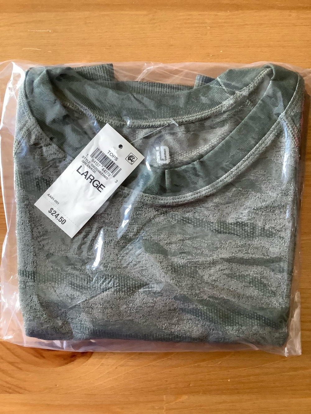 ID Ideology~Printed Seamless Short-Sleeve Cropped Top,~L